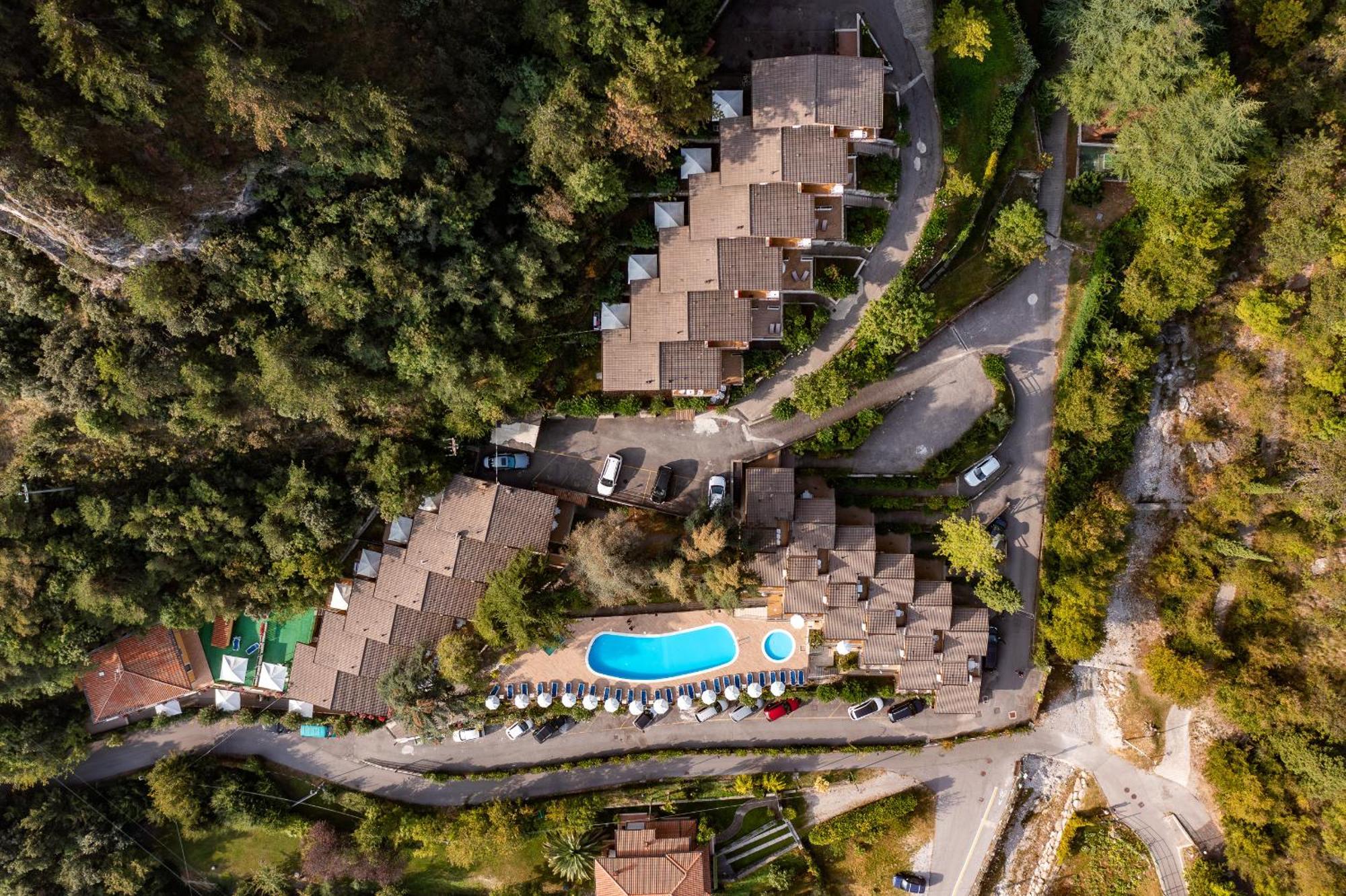 Residence Oasi 리몬네술가르다 외부 사진