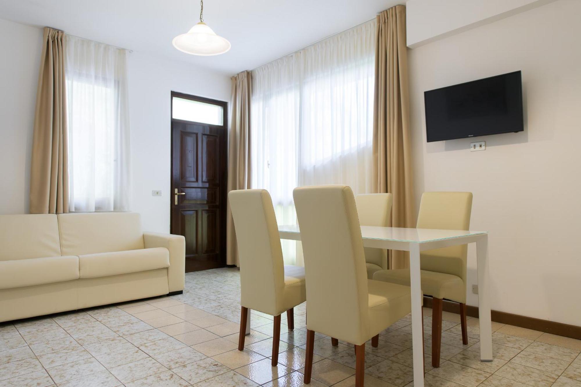 Residence Oasi 리몬네술가르다 외부 사진